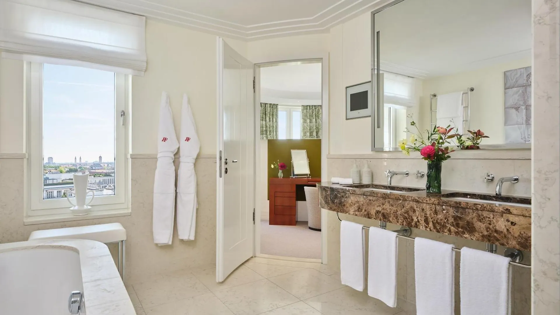 *****  Rocco Forte The Charles Hotel Münih Almanya