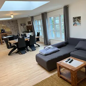 Loft Mit 2 Schlafzimmern Und E- Ladestation Fürth