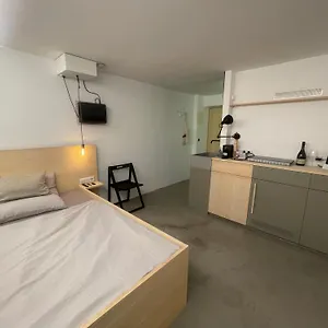 The Nano Pad - Small, Smart, Köln
